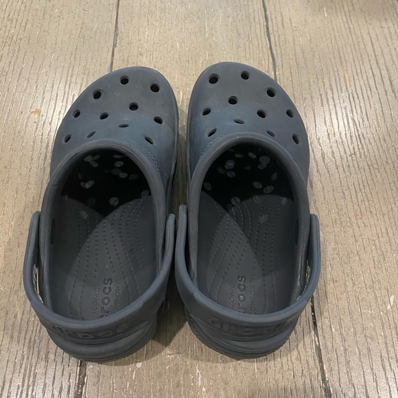 Black unisex crocs - Picture 2 of 4